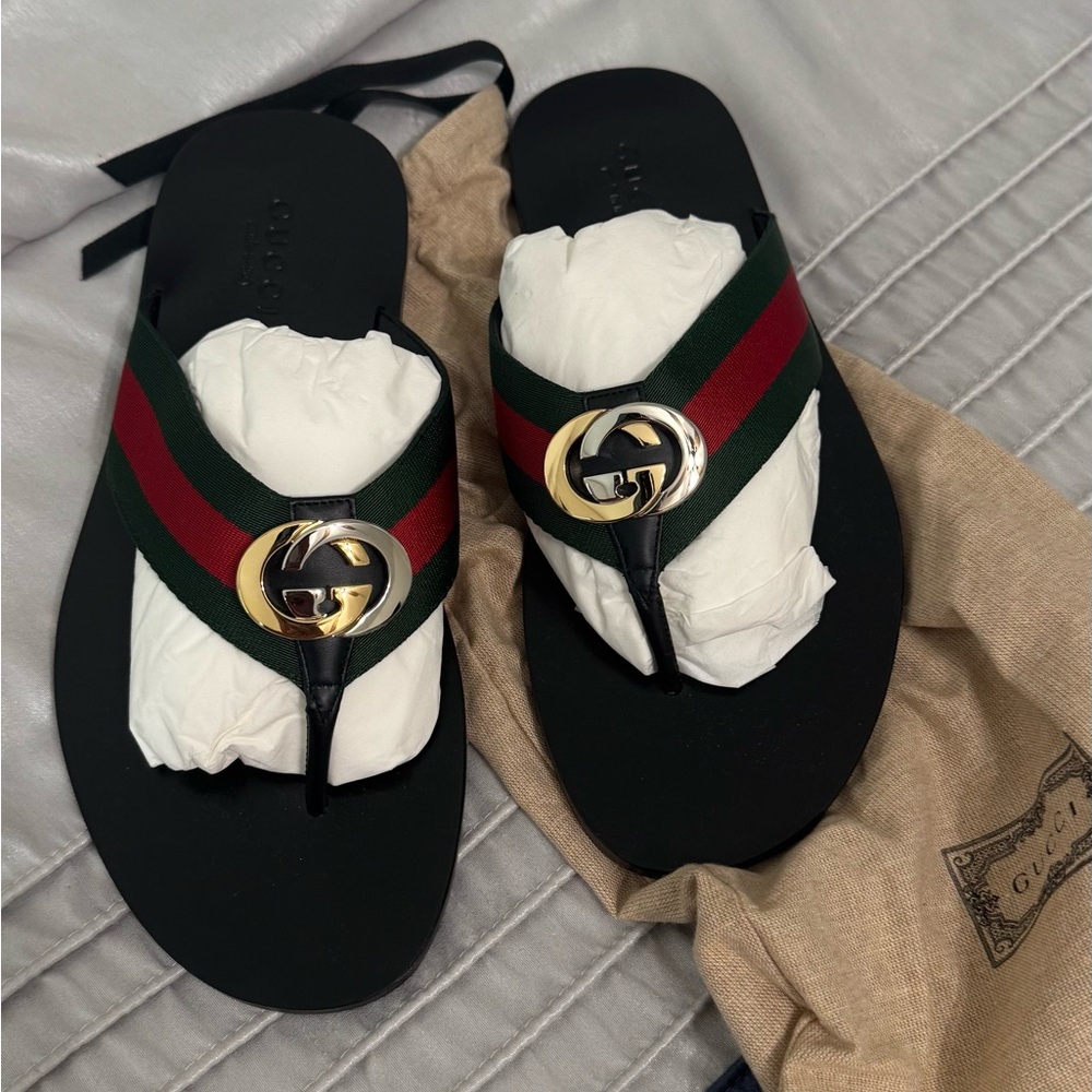Black Gucci Thong Sandal
